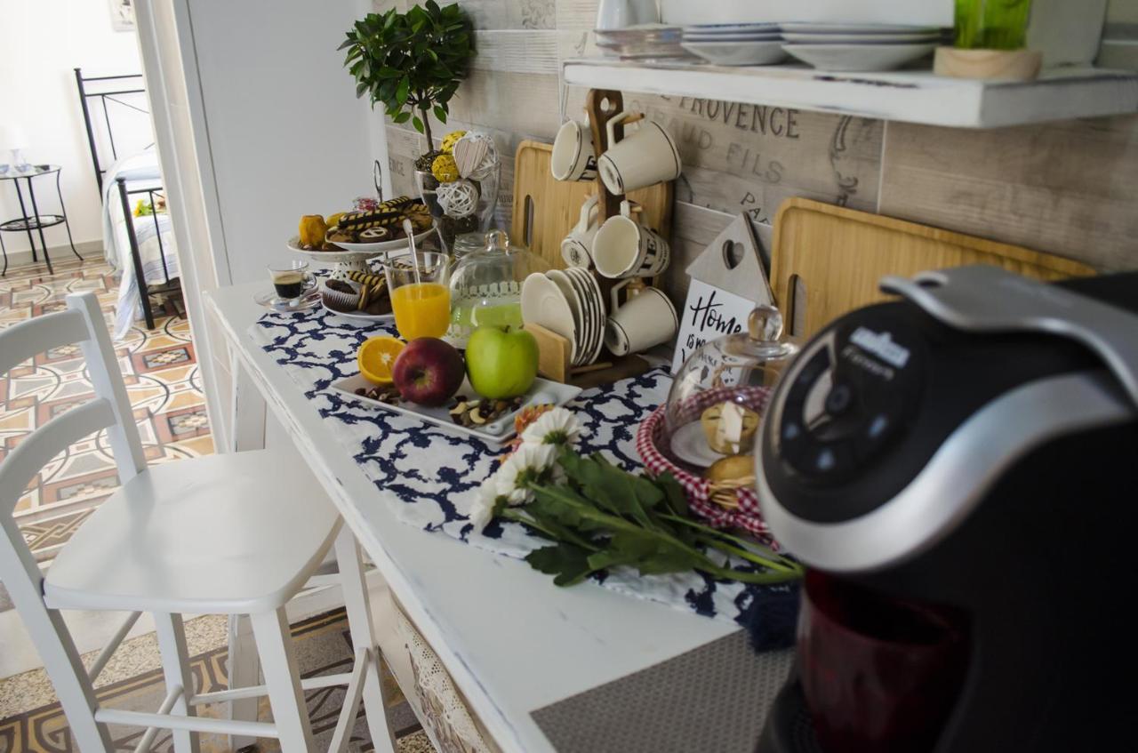 Ingrosso House Bed & Breakfast เลชเช ภายนอก รูปภาพ
