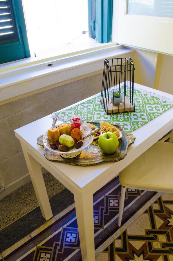 Ingrosso House Bed & Breakfast เลชเช ภายนอก รูปภาพ